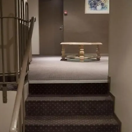 Les Frangins 2* Saint-Omer (Pas-de-Calais)