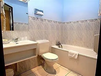 Hotel Les Frangins 2*